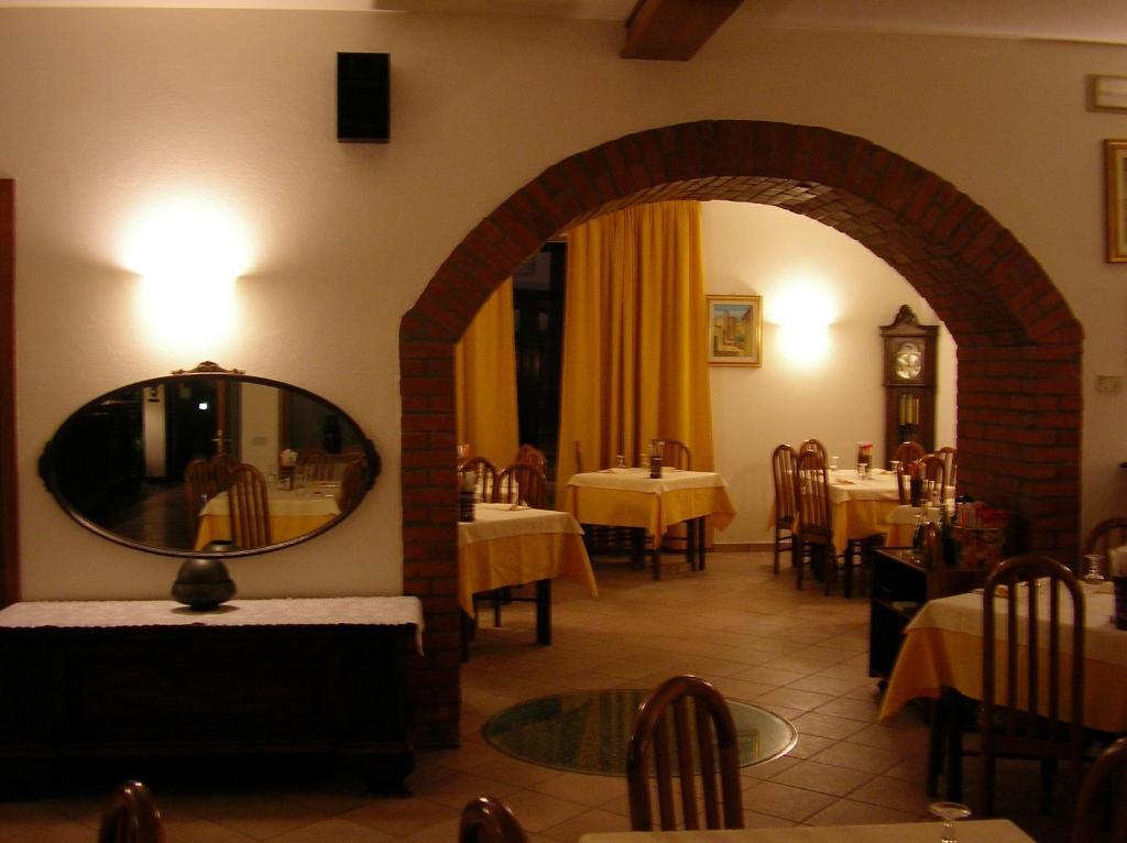 Hotel La Pergola Moniga del Garda Extérieur photo
